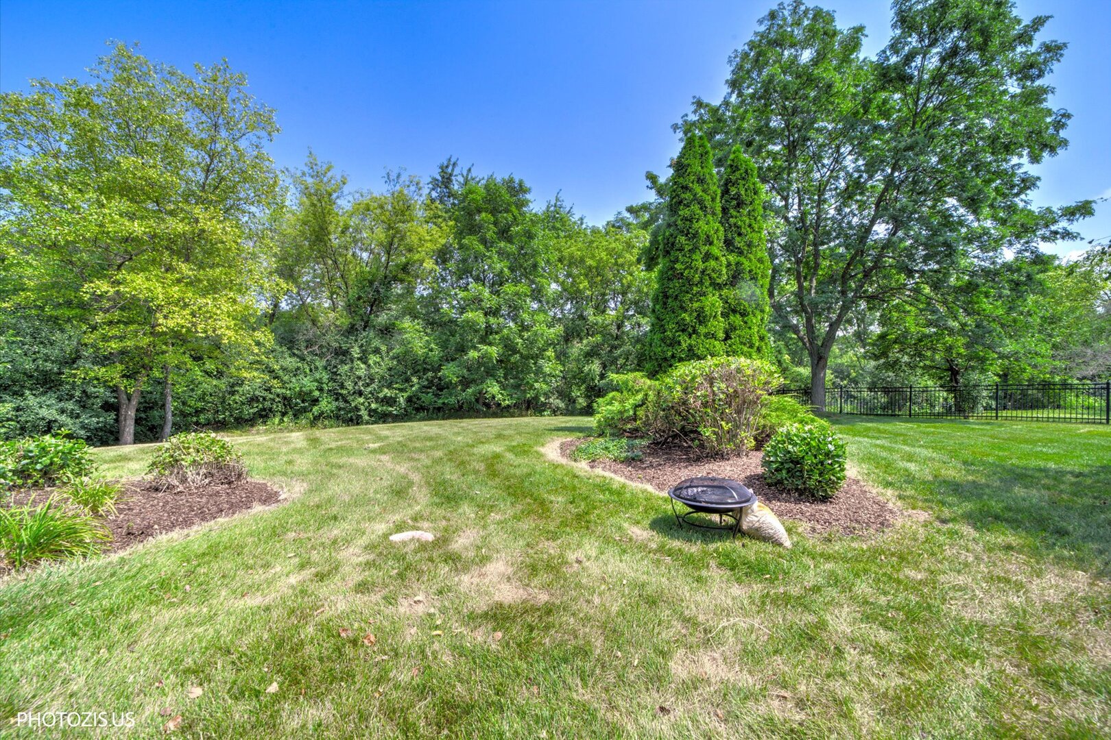 970 Ponderosa Lane