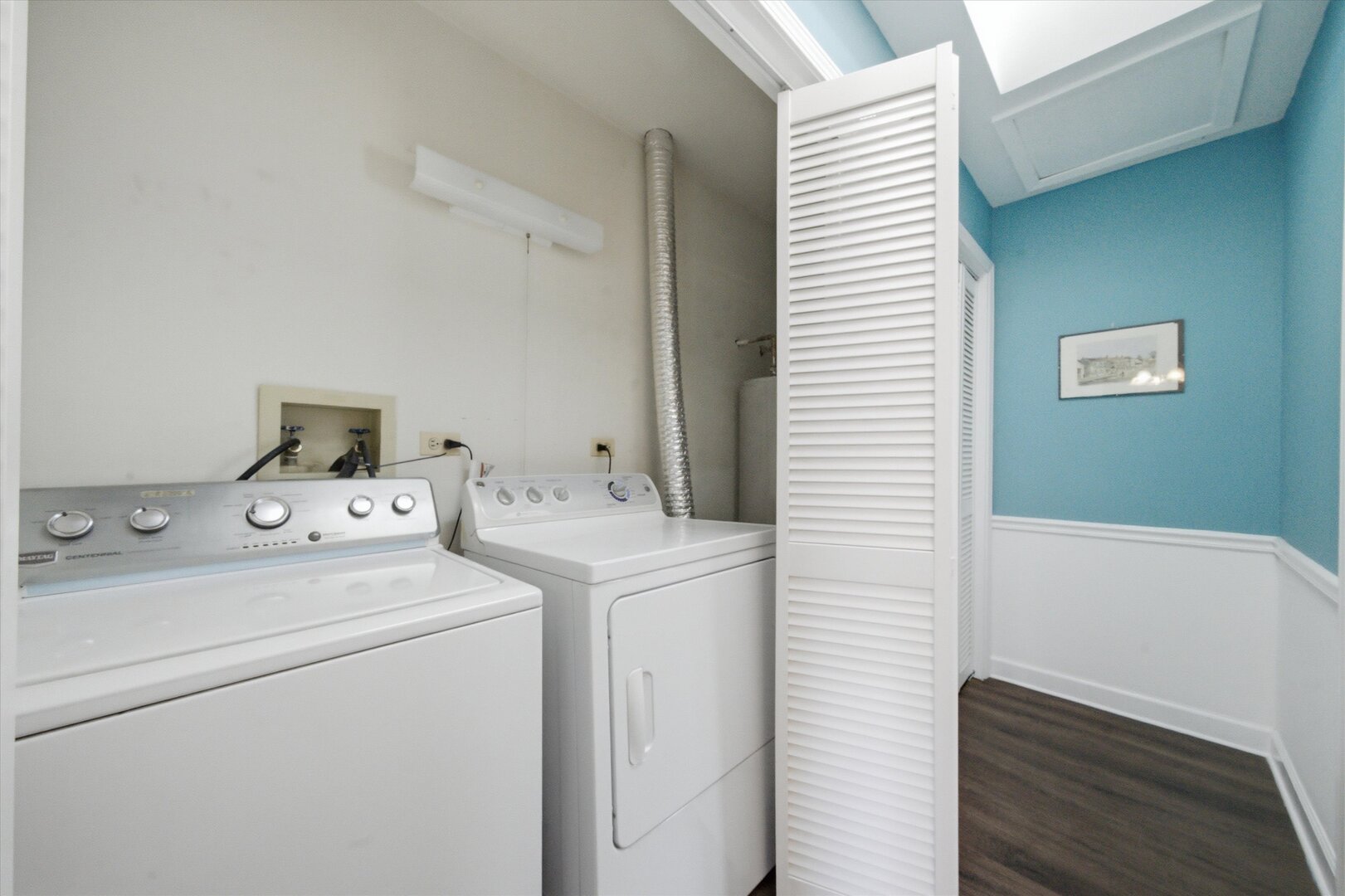 150 Inverness Court Unit: 2