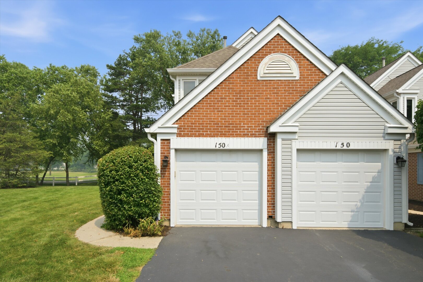 150 Inverness Court Unit: 2
