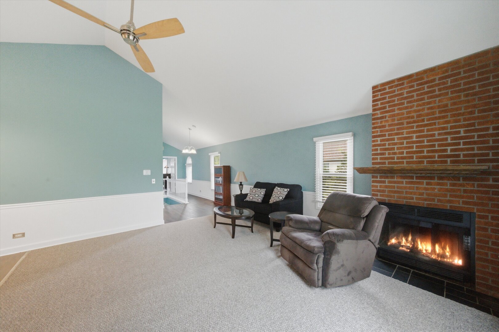150 Inverness Court Unit: 2