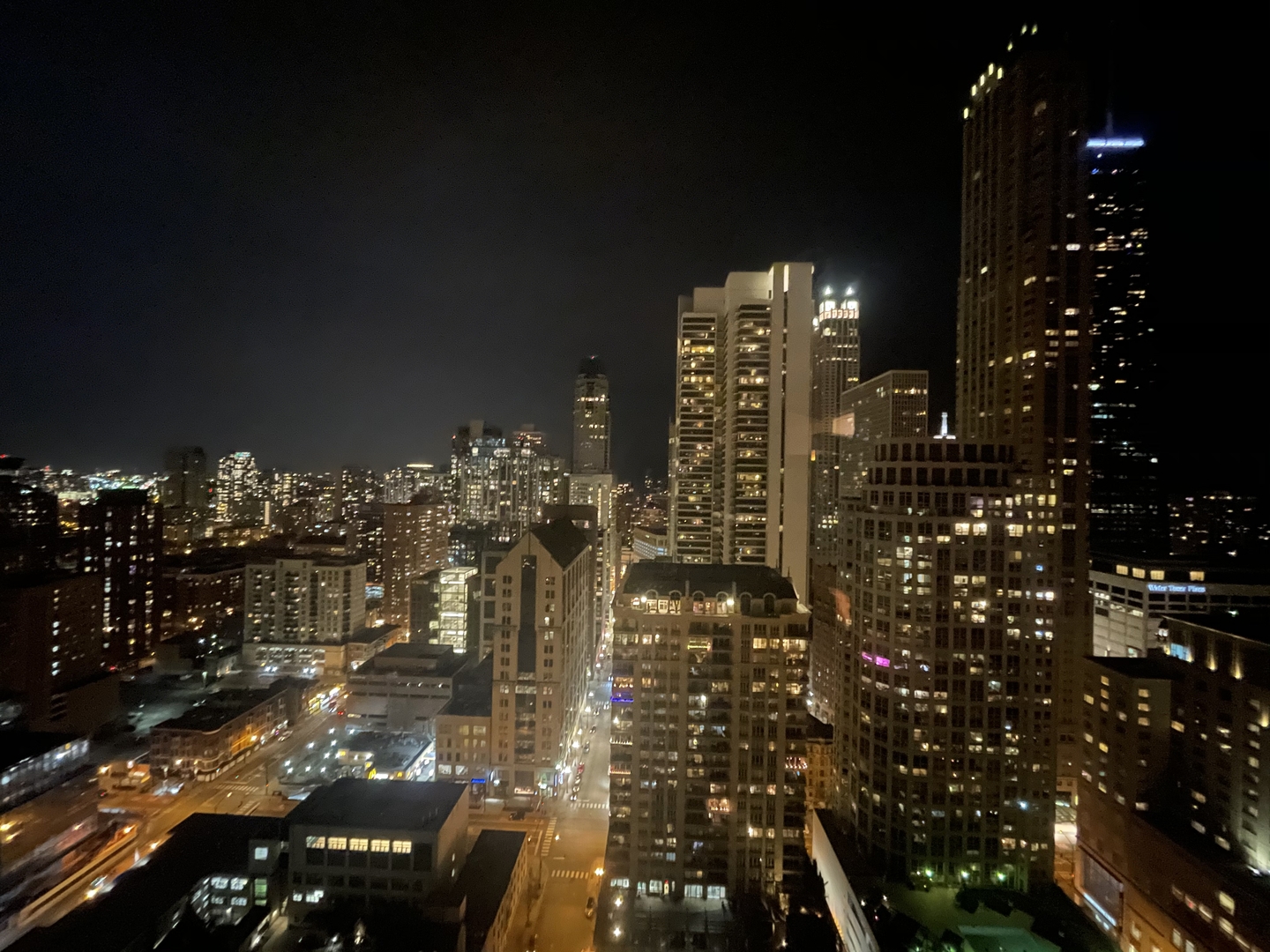 30 E Huron Street Unit: 3508