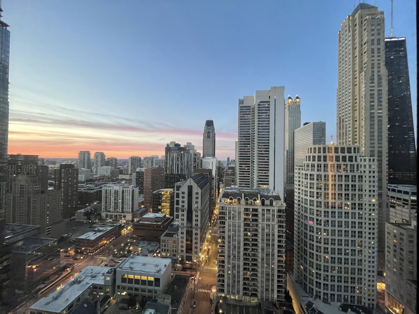 30 E Huron Street Unit: 3508