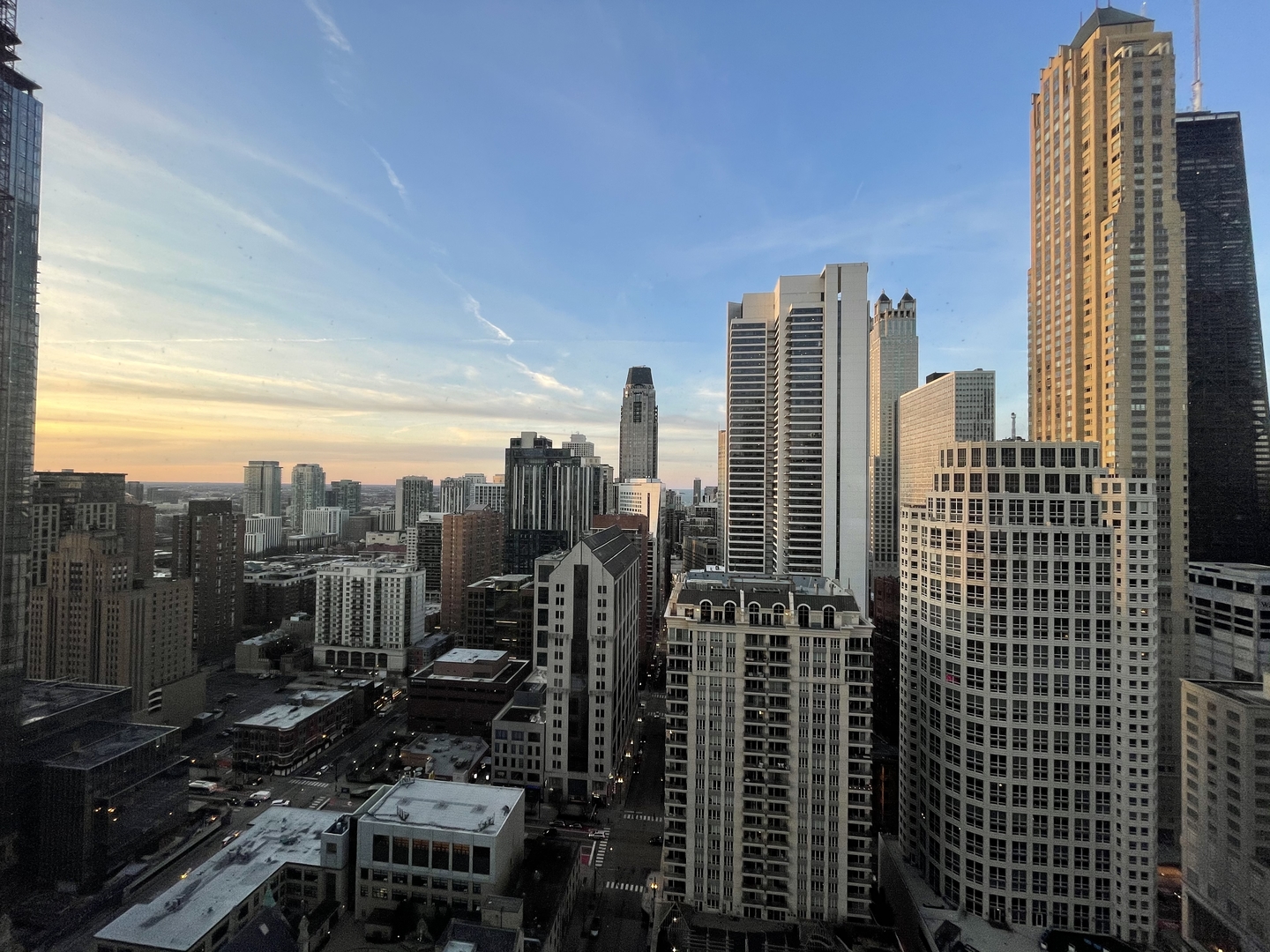 30 E Huron Street Unit: 3508