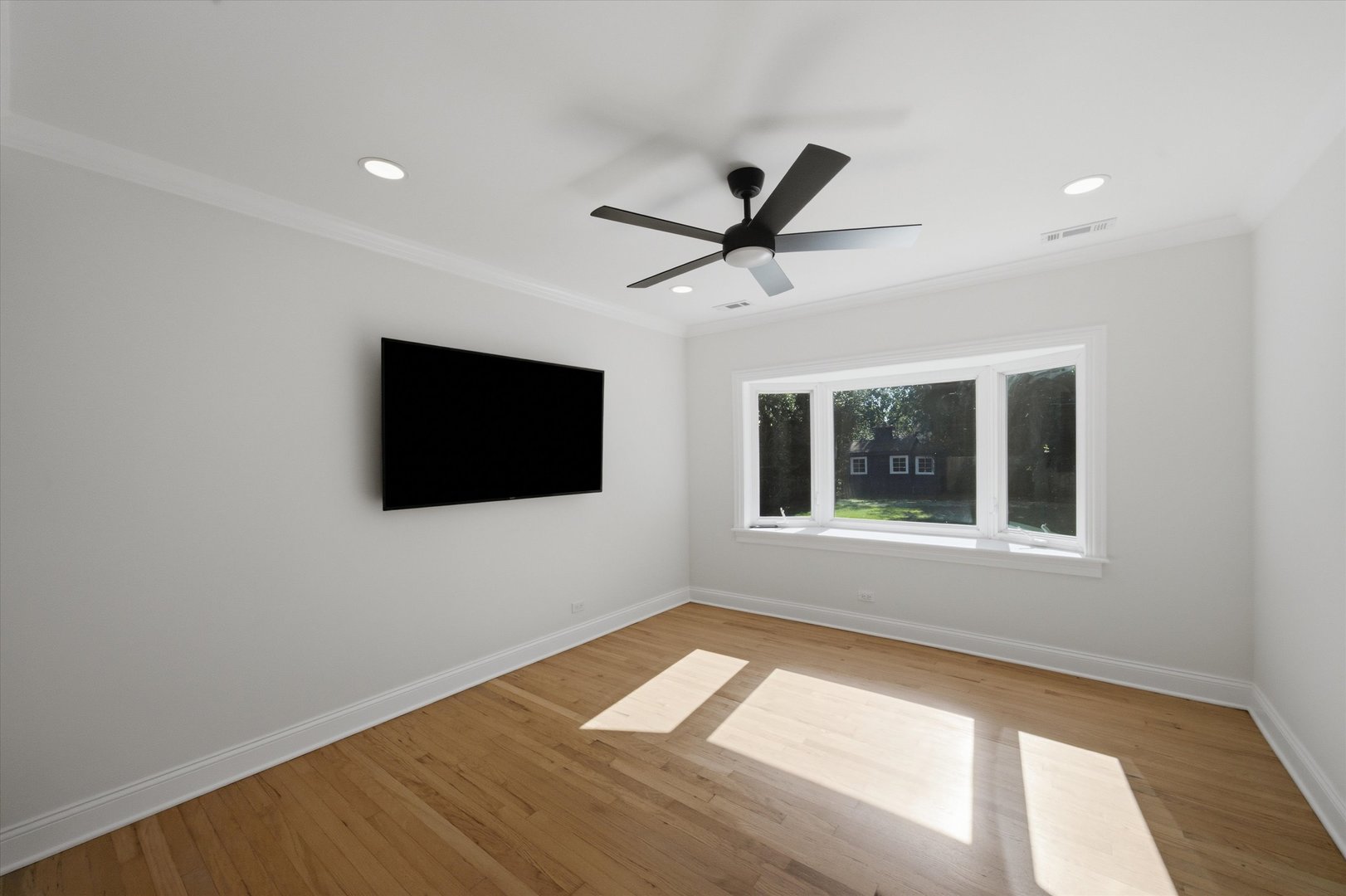 3309 Meadow Lane