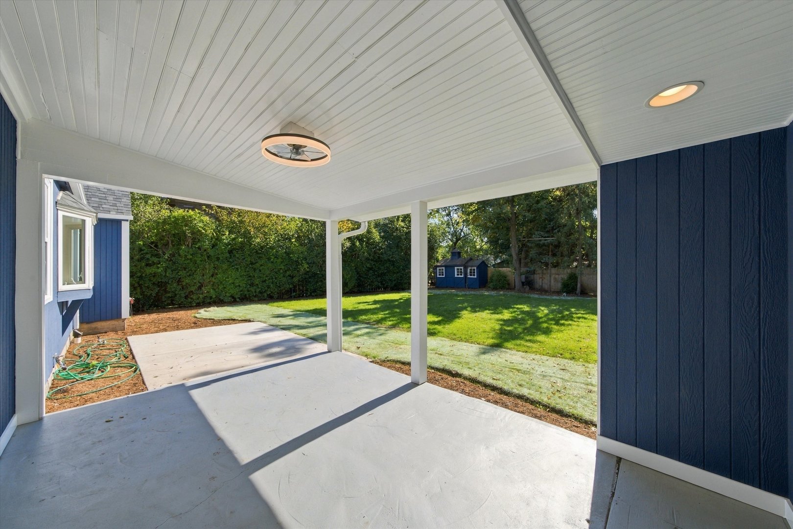 3309 Meadow Lane