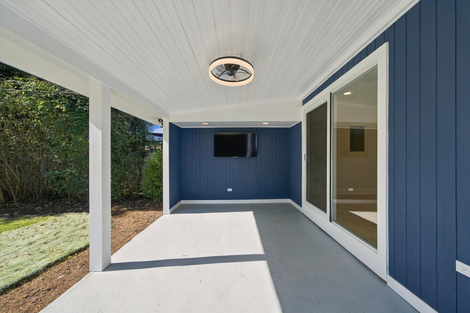 3309 Meadow Lane
