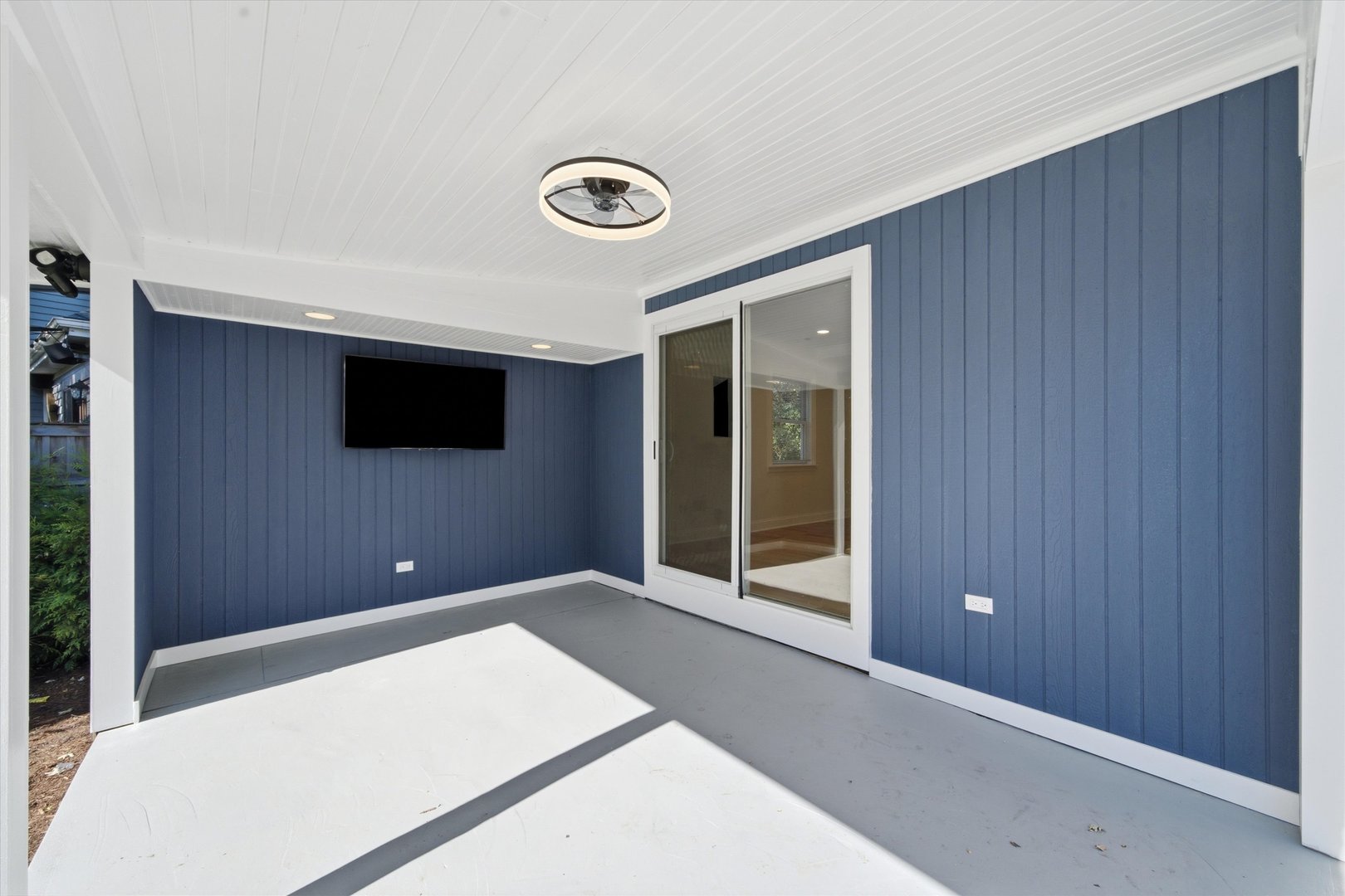 3309 Meadow Lane