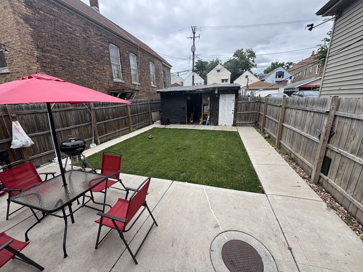2427 S CHRISTIANA Avenue