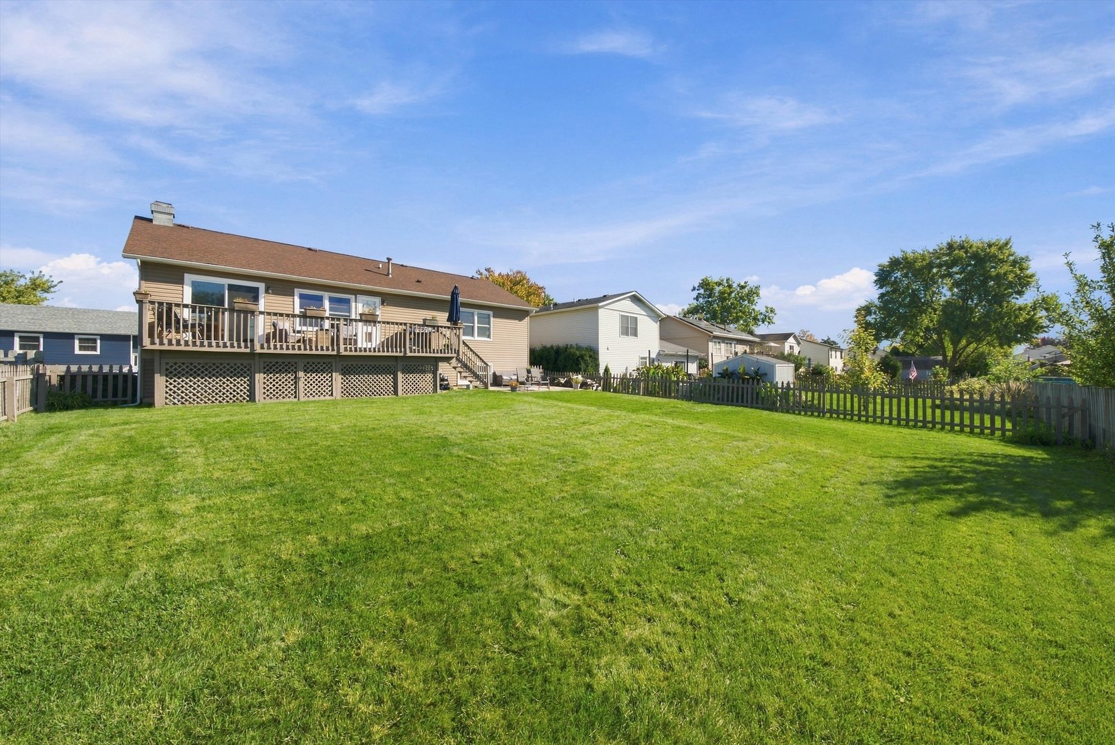 944 Lacrosse Street