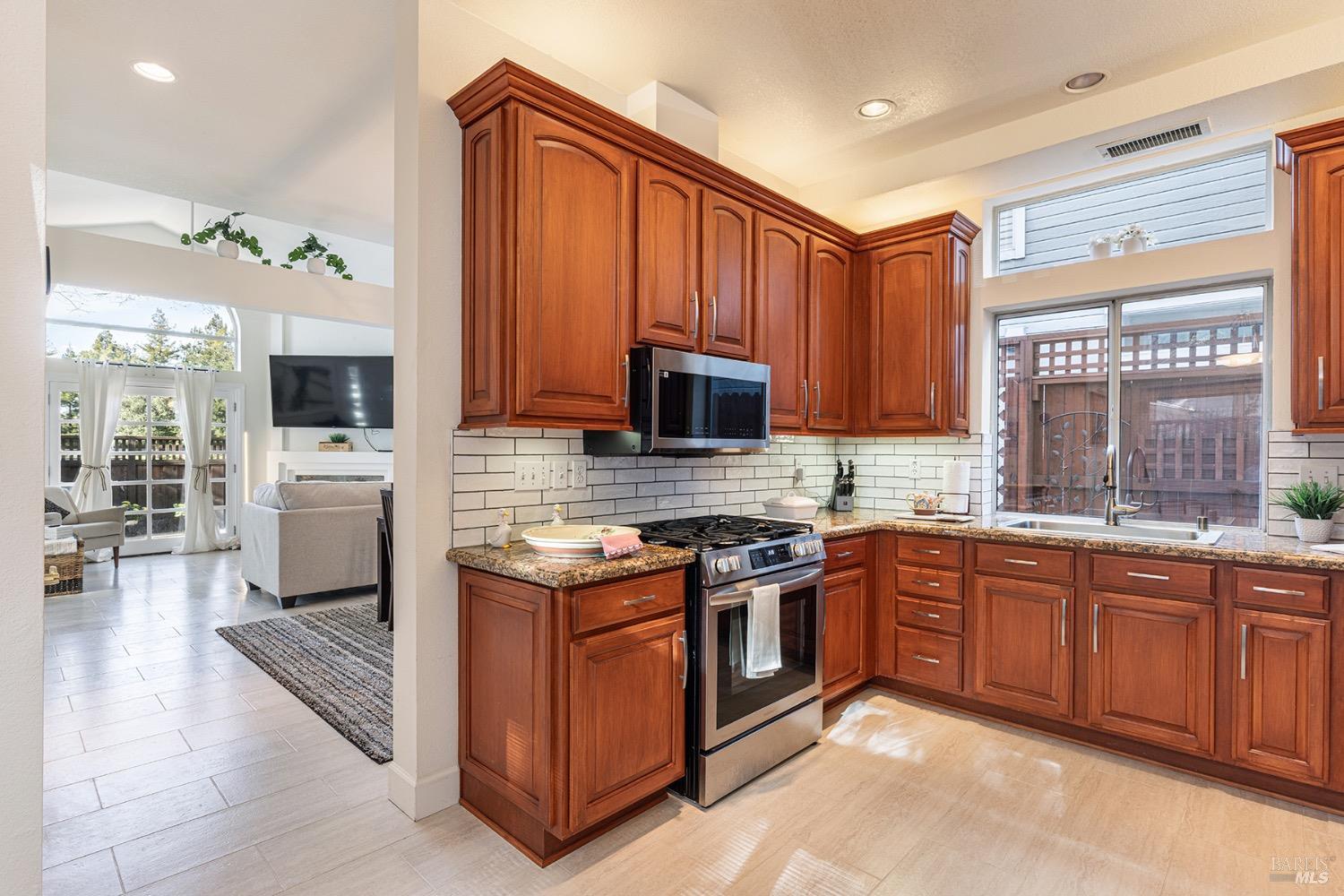 753 La Homa Dr