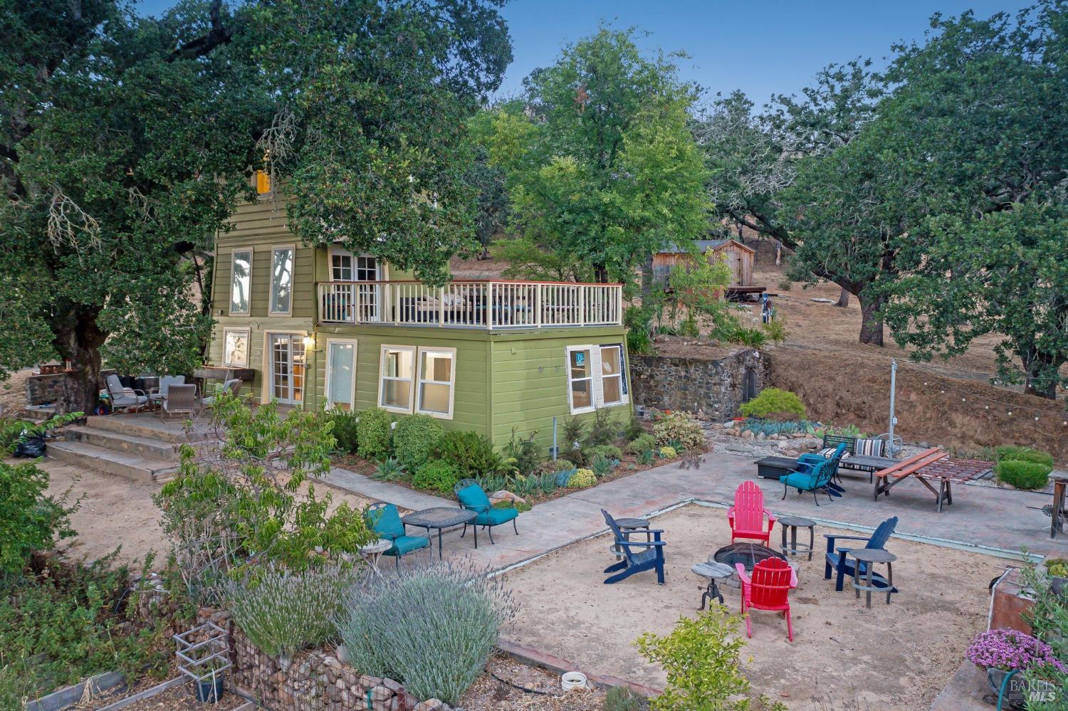 125 Cristo Ln