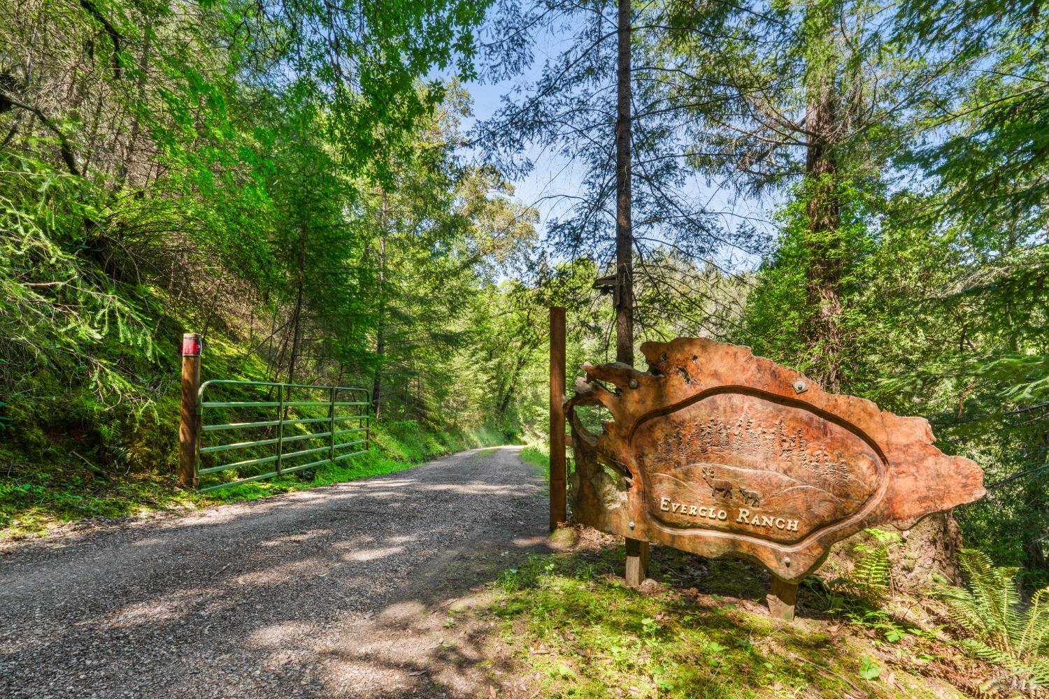 9655 Peachland Rd