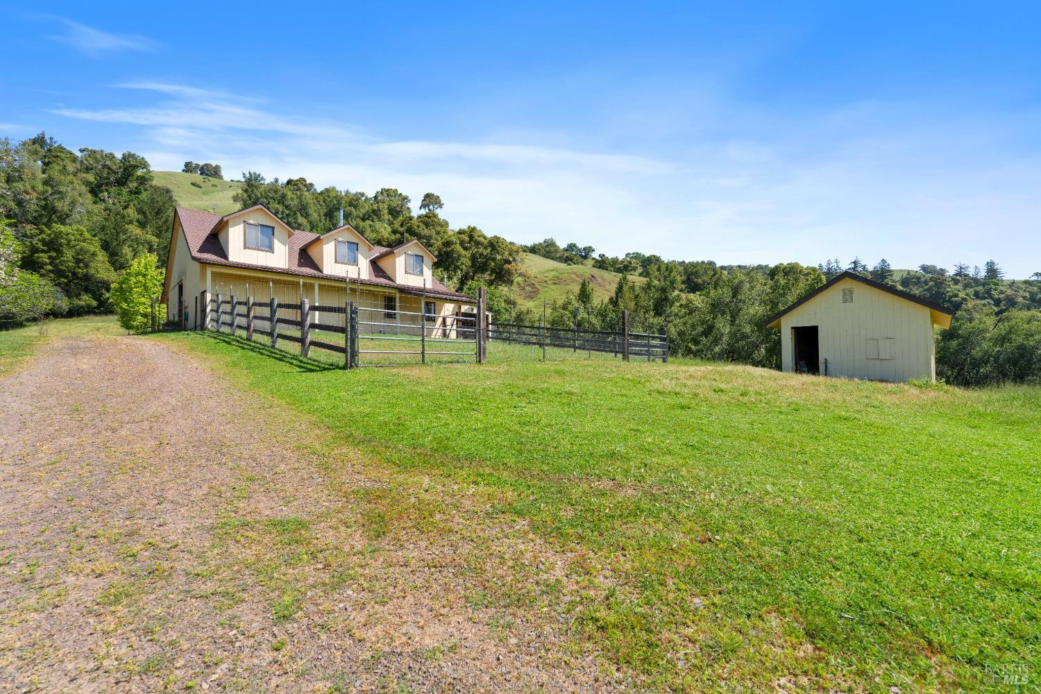 9655 Peachland Rd