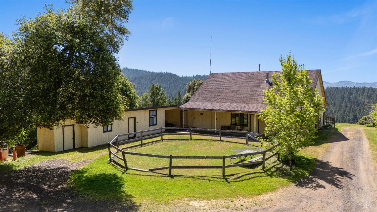 9655 Peachland Rd