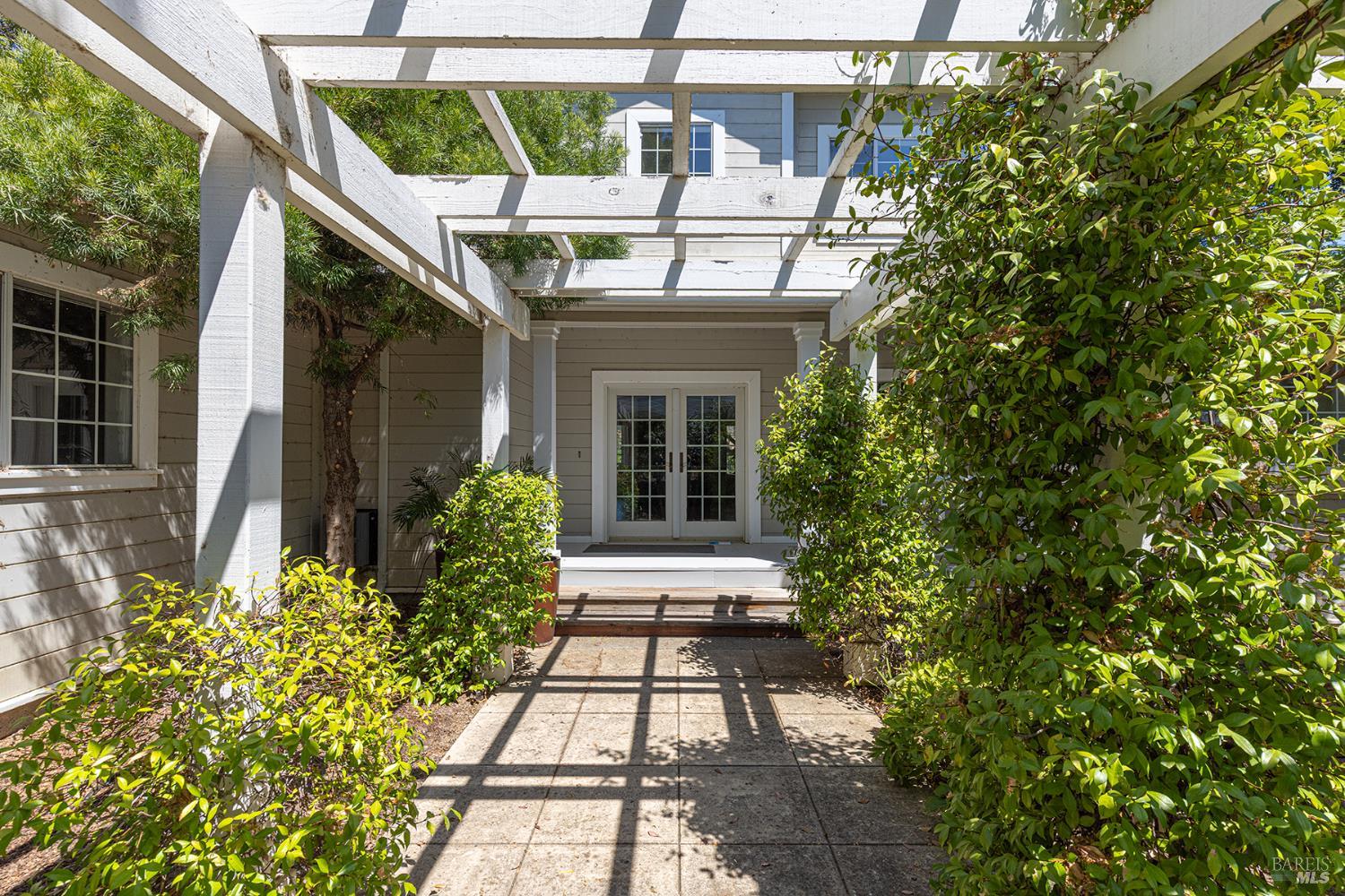 1650 Aetna Springs Ln