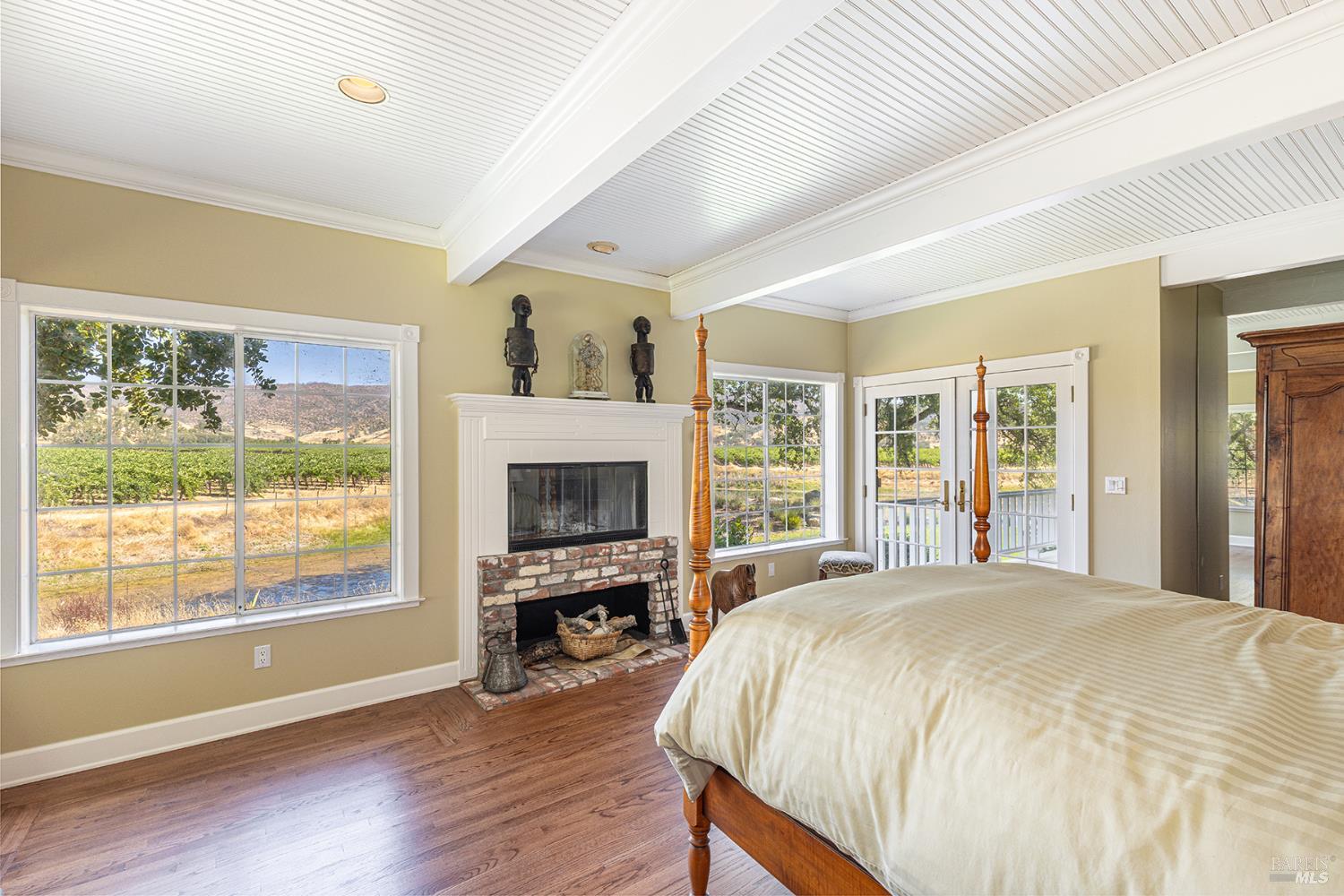 1650 Aetna Springs Ln