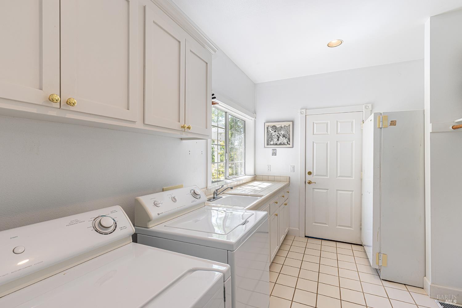 1650 Aetna Springs Ln