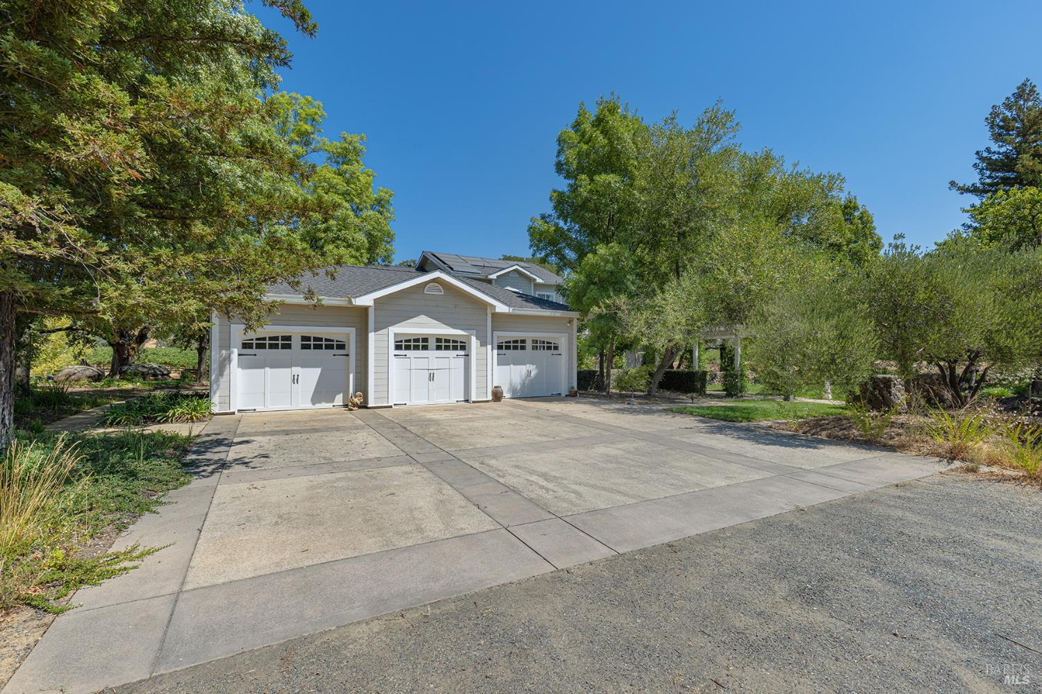 1650 Aetna Springs Ln