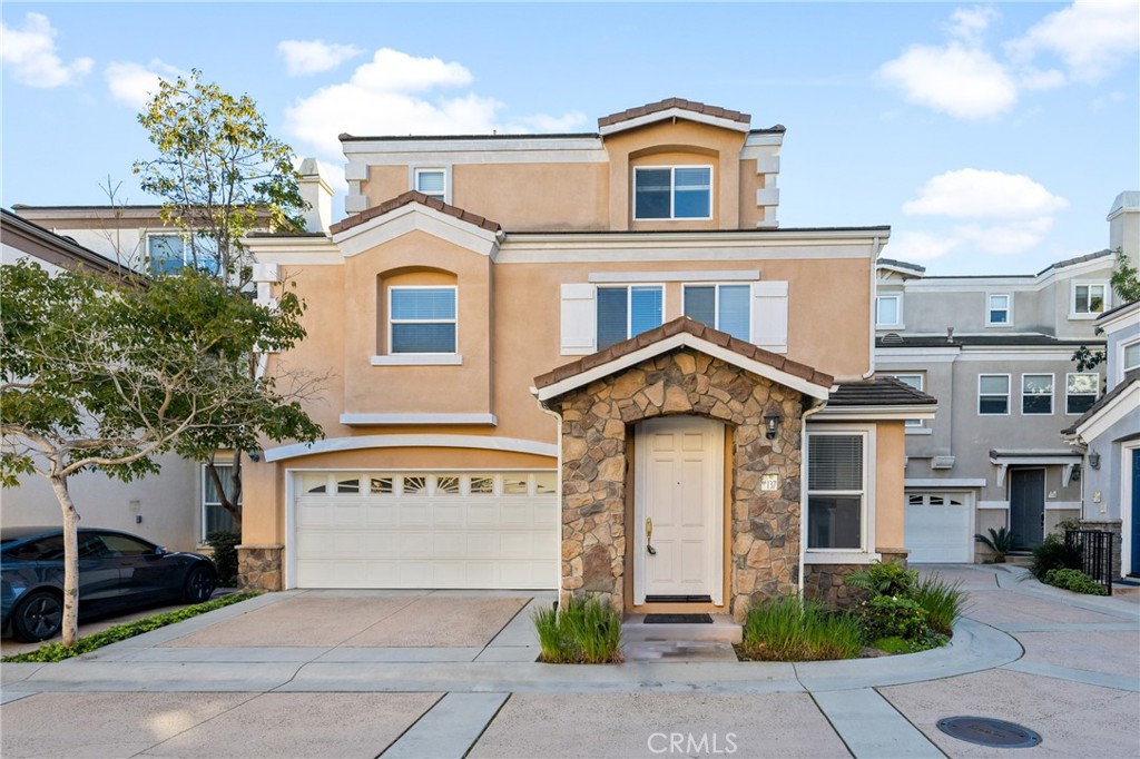 4134 Pacific Coast Unit: 137