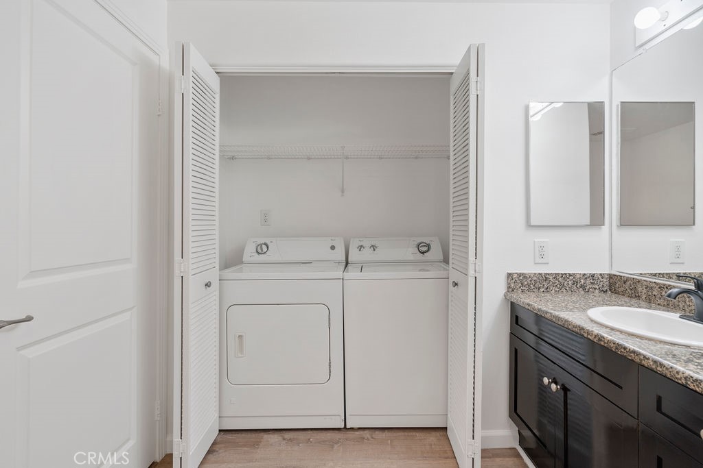 100 S Alameda Street 213