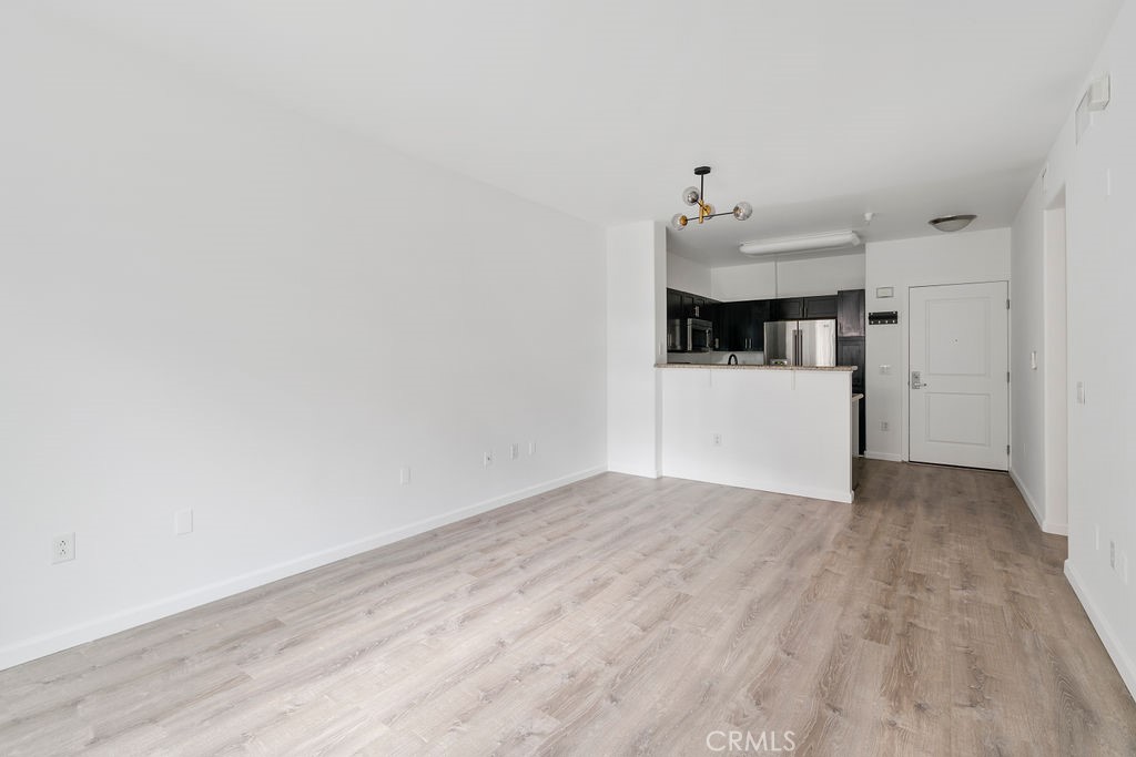 100 S Alameda Street 213