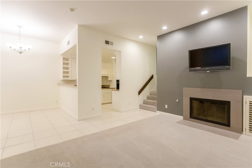 484 E California Boulevard 21