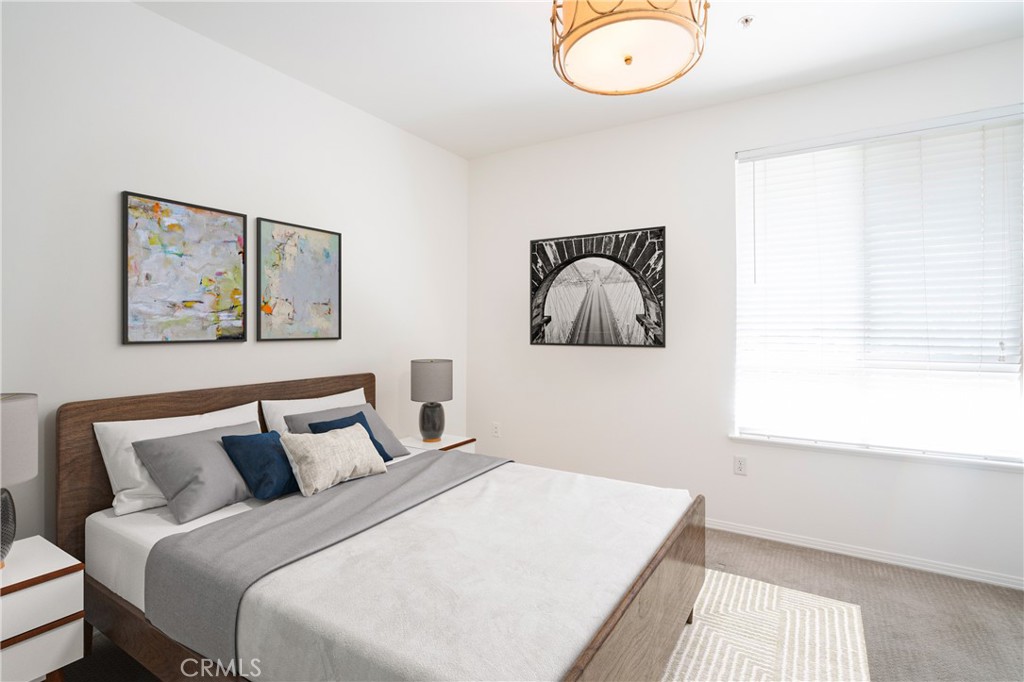 100 S Alameda Street 213