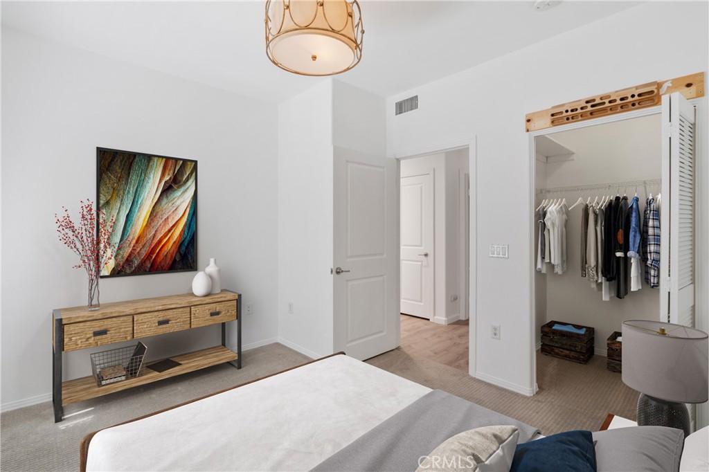 100 S Alameda Street 213