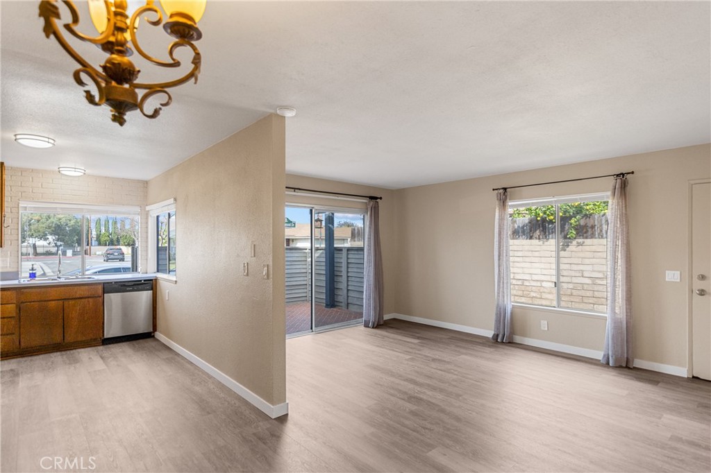 720 Windwood