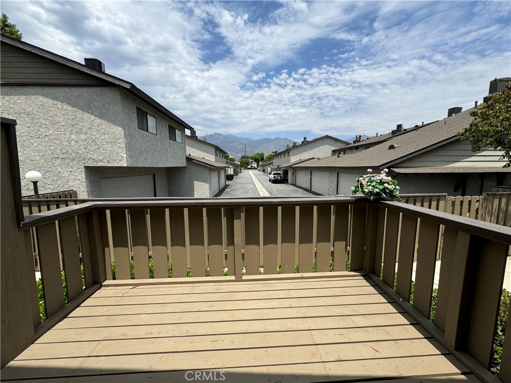 436 Fairview 32