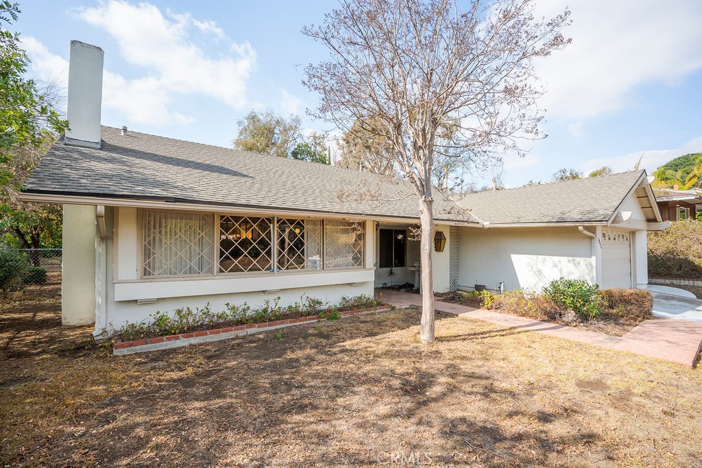 1741 Acacia Hill Road