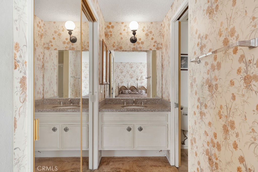 1741 Acacia Hill Road