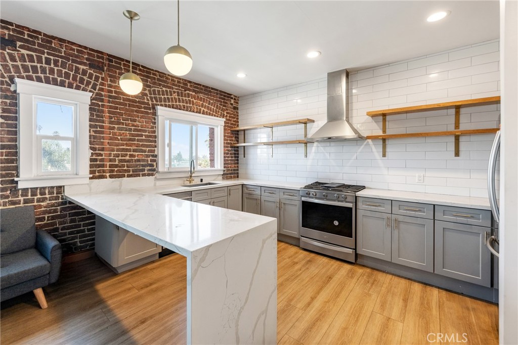 800 Pacific Avenue 401