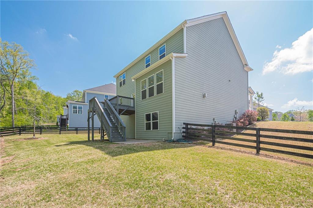 805 Ivy Crest Lane