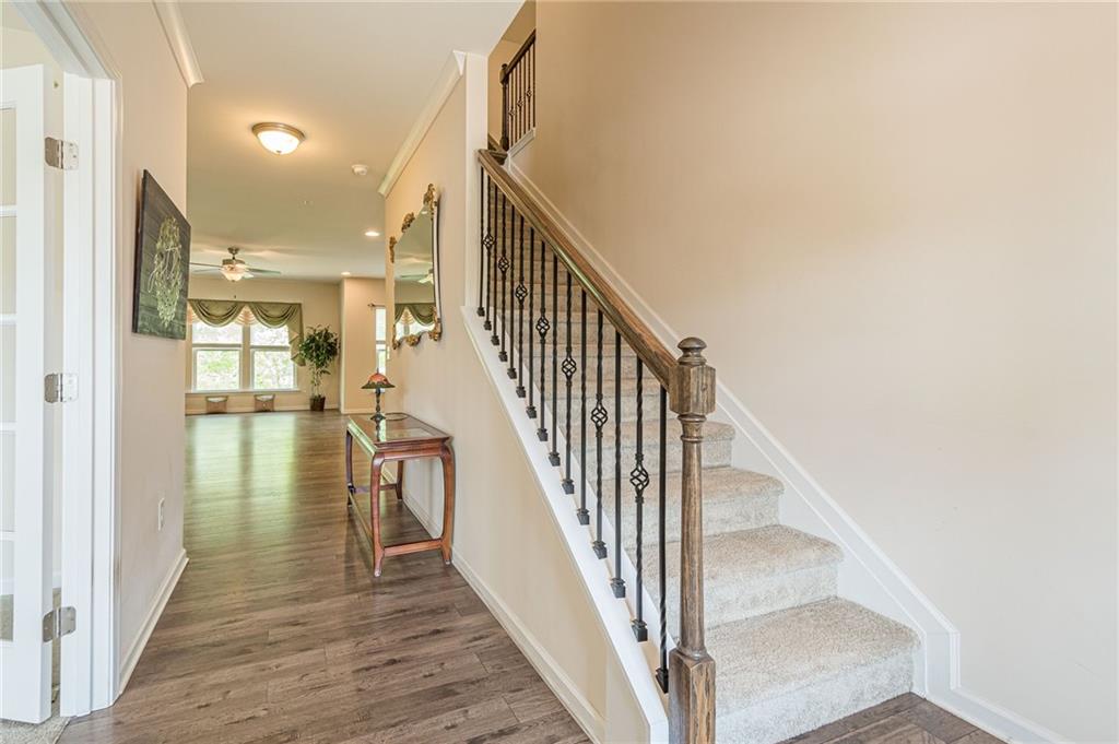 805 Ivy Crest Lane