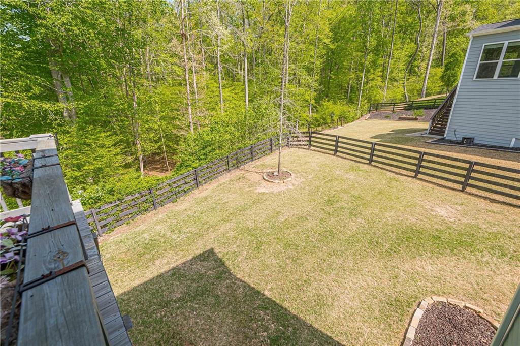 805 Ivy Crest Lane