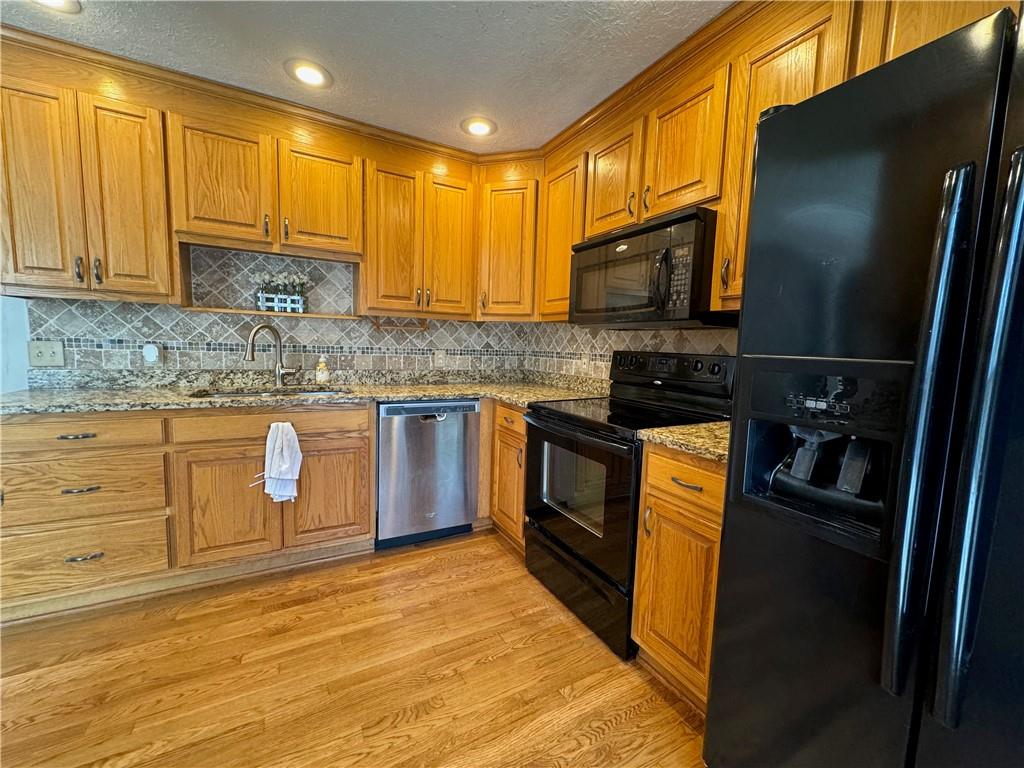 561 Chestatee Point