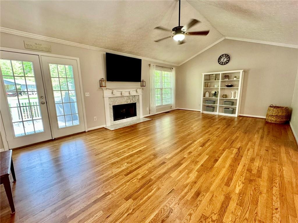 561 Chestatee Point