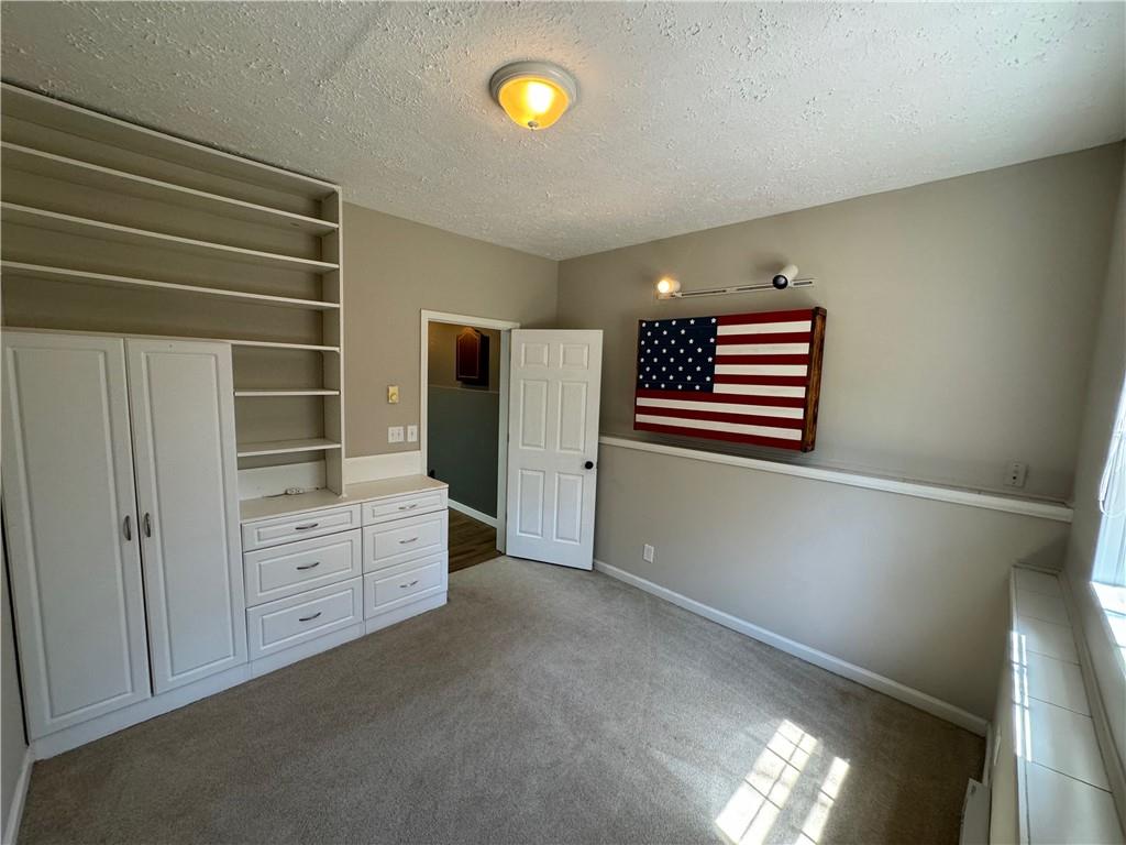 561 Chestatee Point
