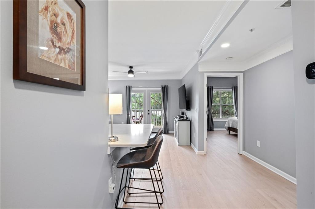 2700 Pine Tree Road NE Unit 2305