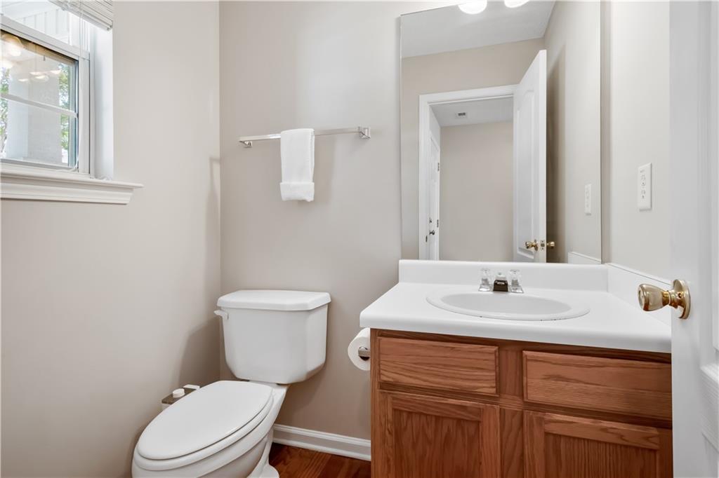 415 Red Coat Lane
