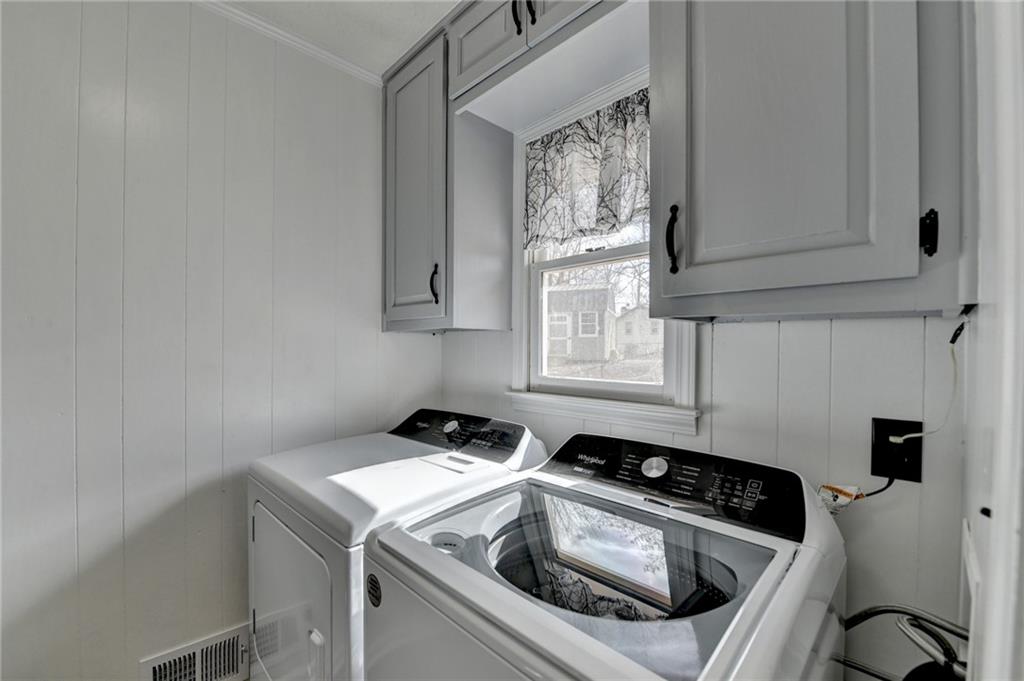 208 Hickory Ridge