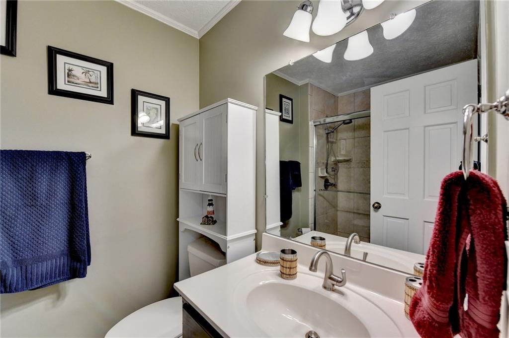 208 Hickory Ridge