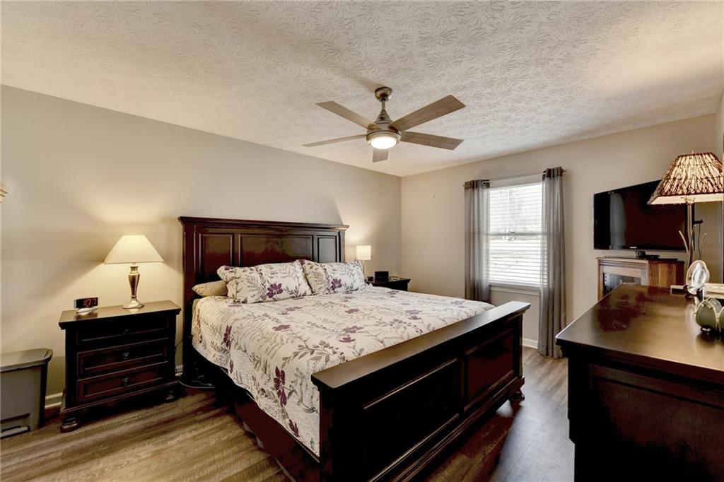 208 Hickory Ridge