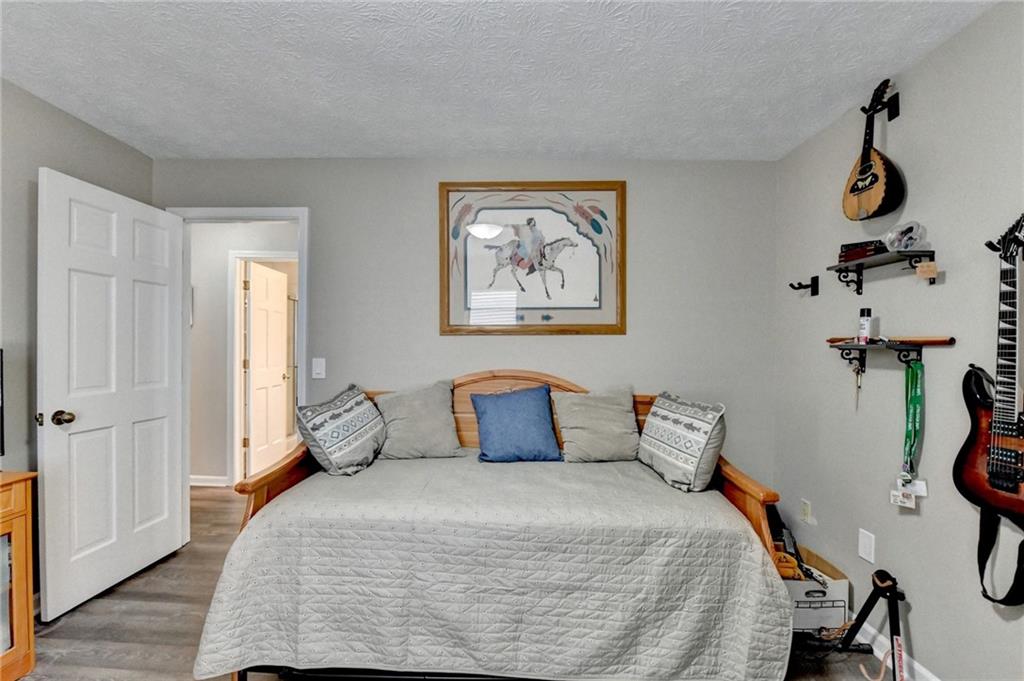 208 Hickory Ridge