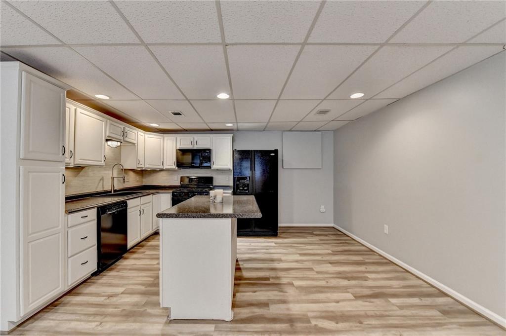 208 Hickory Ridge