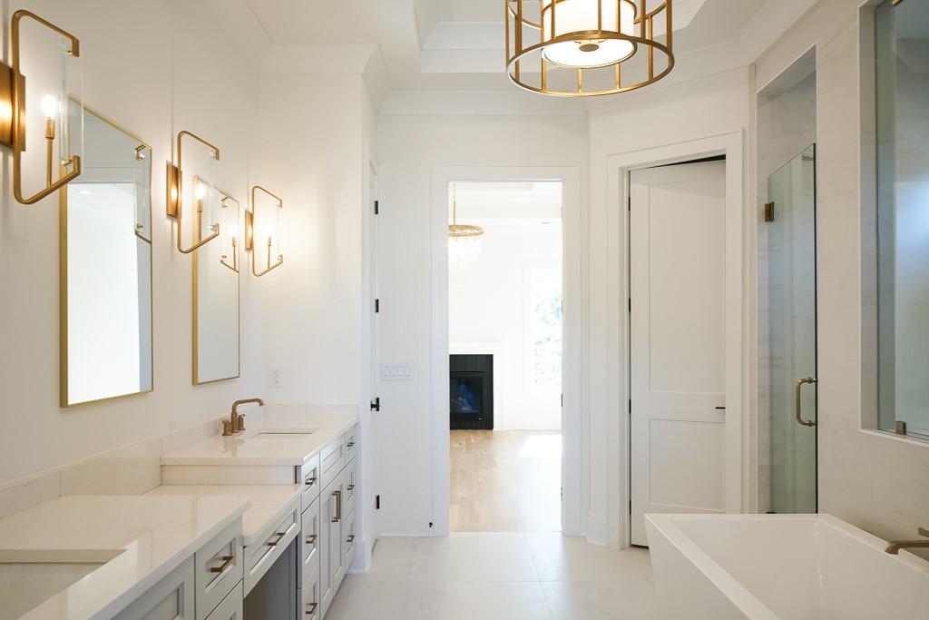 1310 Rumson Lane
