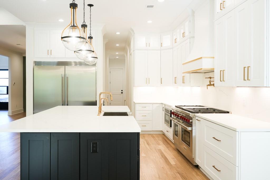 1310 Rumson Lane