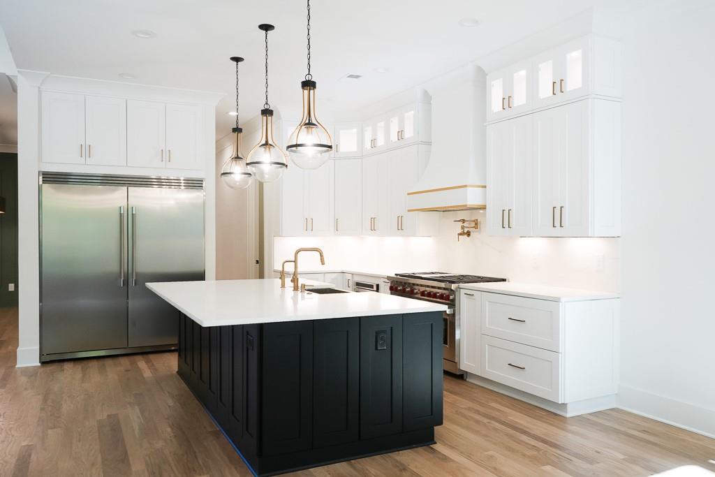 1310 Rumson Lane