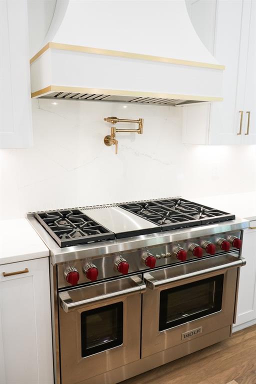 1310 Rumson Lane